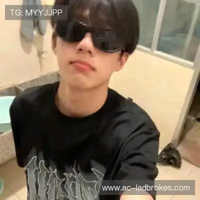 汤玮霜